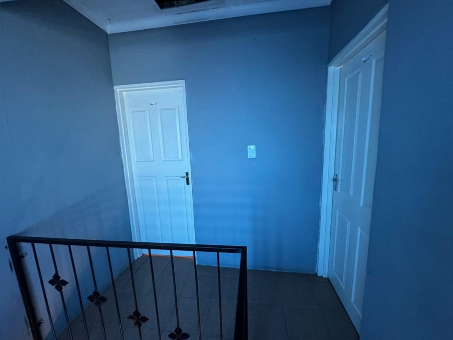 9 Bedroom Property for Sale in Belhar Western Cape